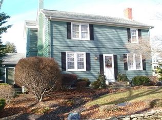 29 Centre St, Somerset, MA 02726