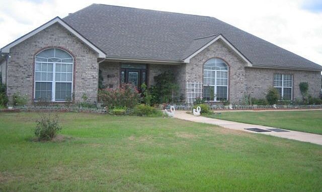 1st image of 190 Delia Dr