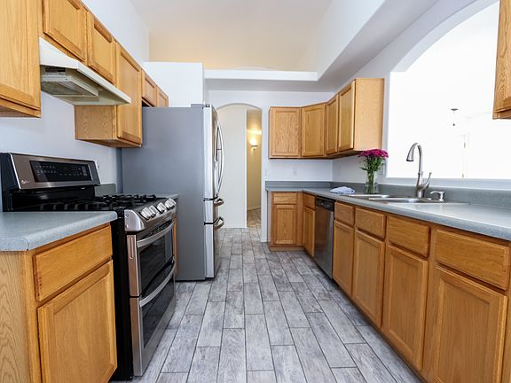 3rd image of 7235 W Kiwi Ln