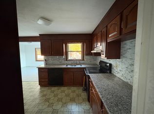 110 Evelyn St, Watertown, CT 06779