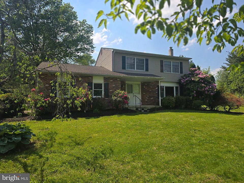 1st image of 223 Trythall Rd