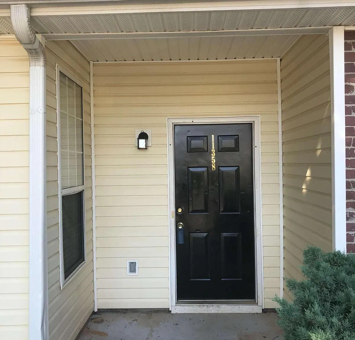 3 bed, 2.5 bath, 1432 sqft, $1,400 — Photo 2