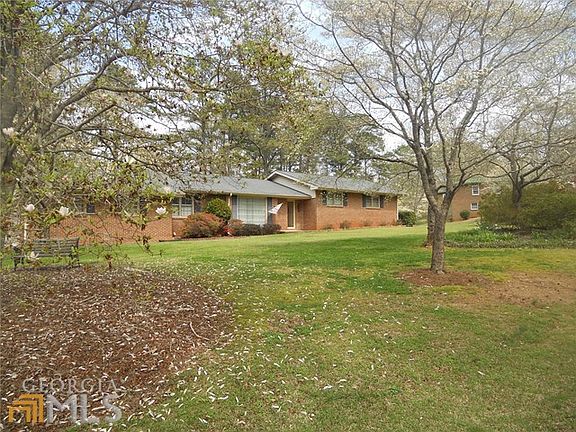 2nd image of 204 Glenmar Dr