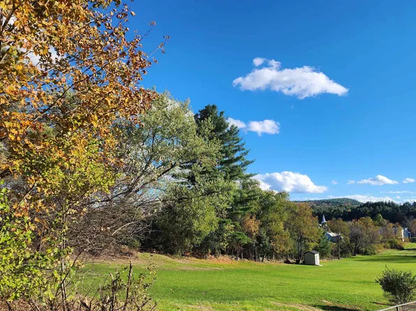 14 Cemetary Road, Springfield, VT 05156