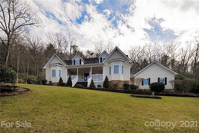 1st image of 448 Heather Marie Dr