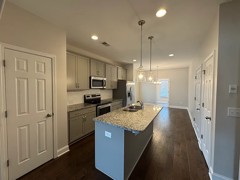 115 Santa Rosa Dr — Photo 4