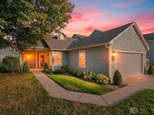 910 Cambridge Ct, Troy, OH 45373