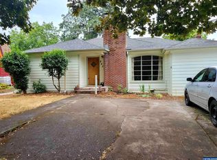 845 15th St NE, Salem, OR 97301