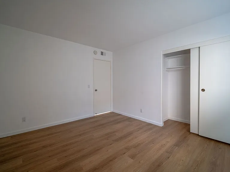 18950 Mount Walton Cir — Photo 21