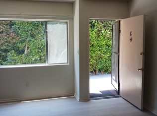 2119 Carnegie Ln #C, Redondo Beach, CA 90278