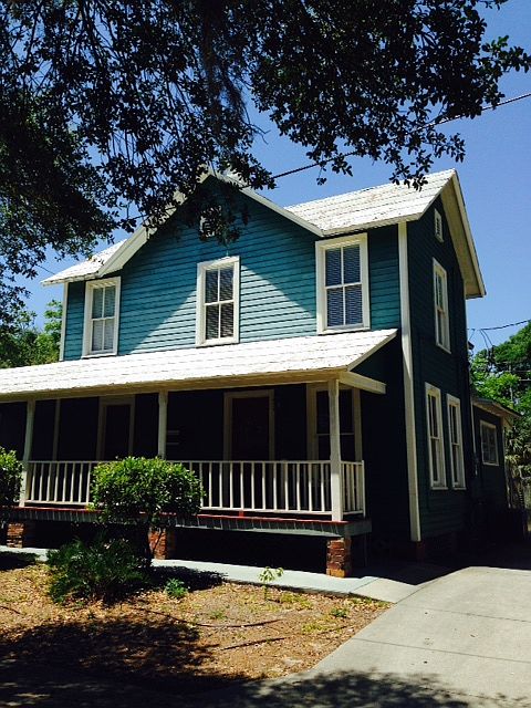 2nd image of 312 Colonial Ct