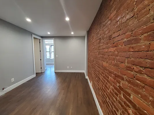 Rented by Douglas Elliman | media 13