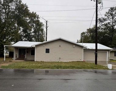 724 W 11th St, Crowley, LA, 70526