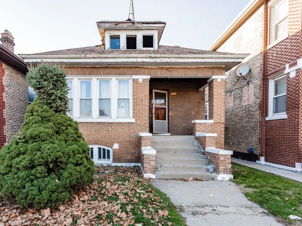 4742 S Komensky Ave, Chicago, IL 60632