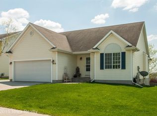 403 E 15th Ave, Indianola, IA 50125