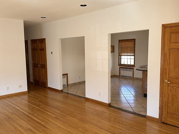 4th image of 94 New St #2