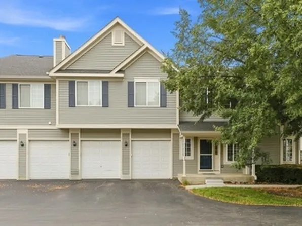 3 Windsor Cir Unit A, South Elgin, IL 60177