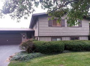 1 Huston Ln, Piper City, IL 60959