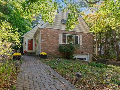 106 Bayview Avenue, Port Washington, NY, 11050