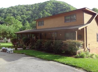 263 Laurel Branch Rd, Maggie Valley, NC 28751