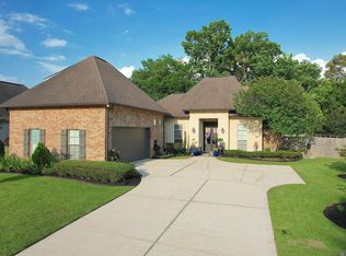 16012 Magnolia Trace Pkwy, Baton Rouge, LA 70817