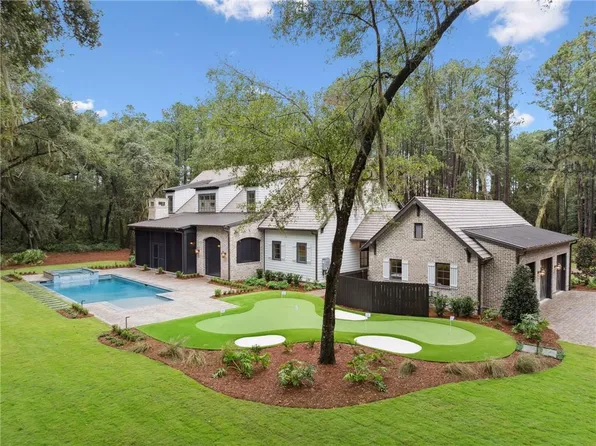 41 Marlin Ln, Saint Simons Island, GA 31522