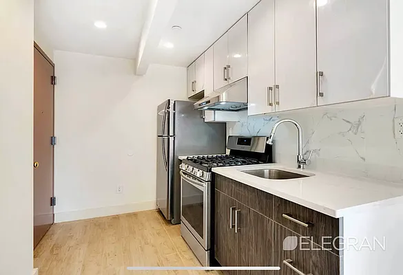 Rented by (Legacy) Elegran | media 18