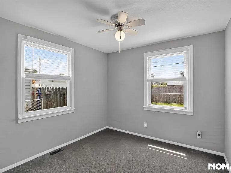 8217 Cornwall Rd — Photo 18
