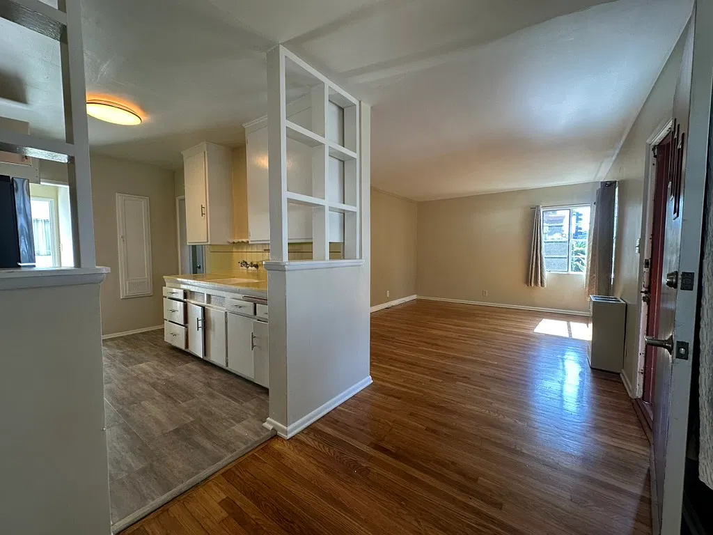 1 bed, 850 sqft, $2,650 — Photo 2