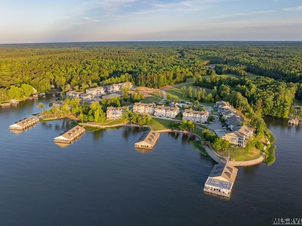 146 Softwinds Dr, Littleton, NC 27850