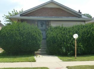 9011 S Phillips Ave, Chicago, IL 60617