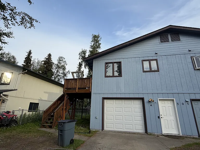 305 Cindy Dr #A — Photo 2