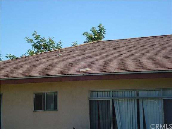4th image of 219 W Elm St