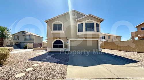 570 S Williams Pl Photo 1
