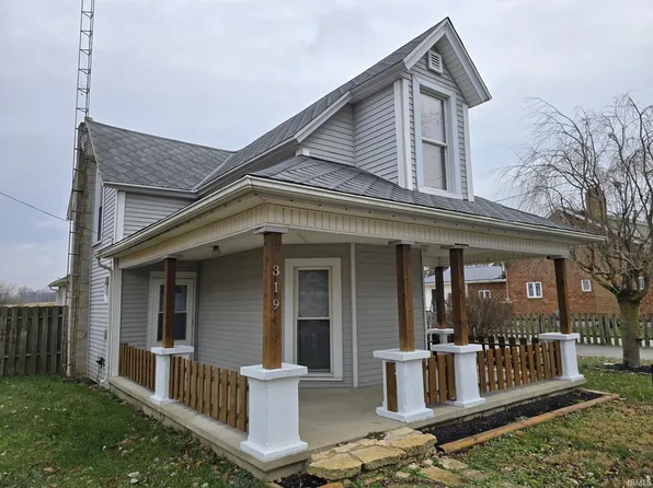 319 S Main St, Greens Fork, IN 47345