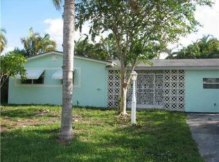 729 SW 4th Ct, Hallandale Beach, FL 33009