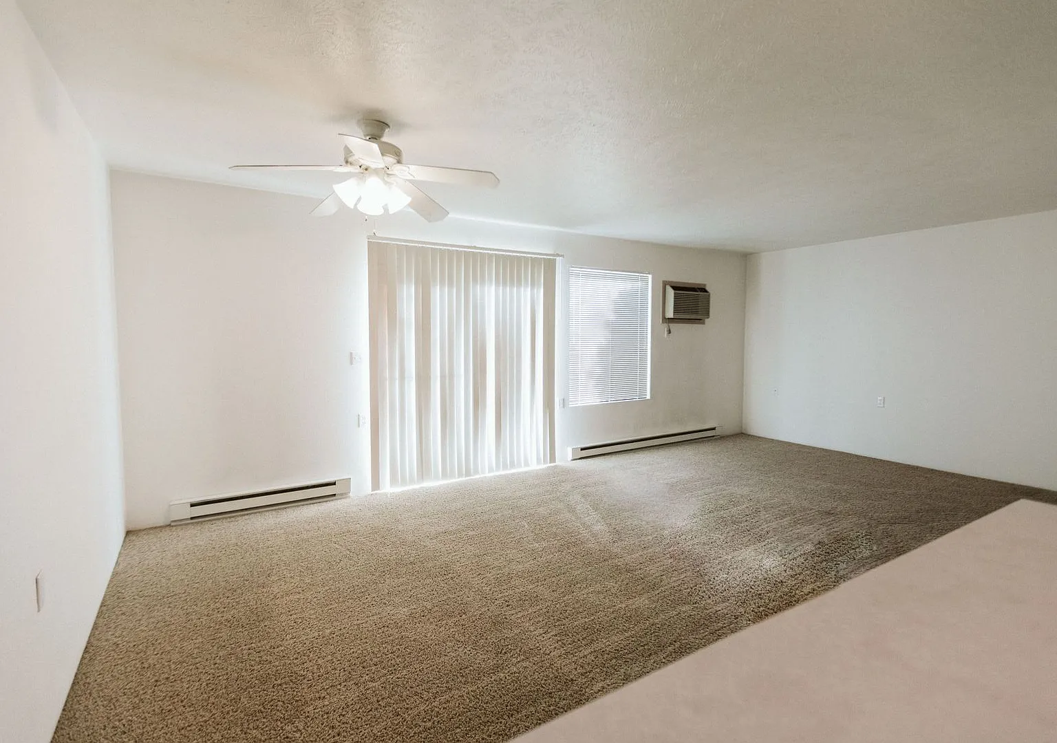 Cornerstone Apartments — Photo 2