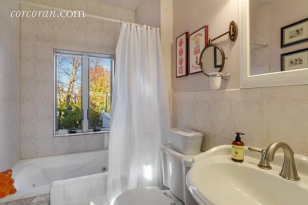 Sold by Corcoran | media 7