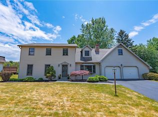 1256 Country Club Rd, Allentown, PA 18106