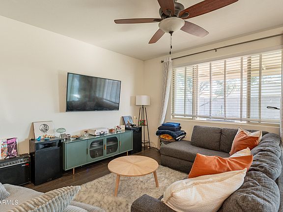 4th image of 1813 E GRENADINE Road