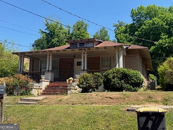 3rd image of 312 Grady Ave NE