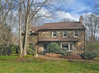 915 Laburnum Ln, Wyncote, PA 19095