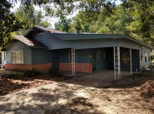 811 Park Ave, Columbia, MS 39429