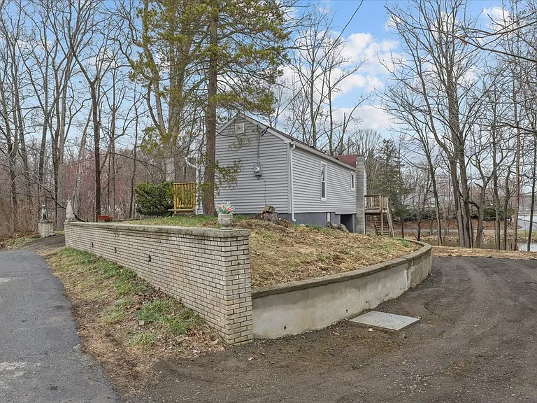 8 Teatown Ct — Photo 19