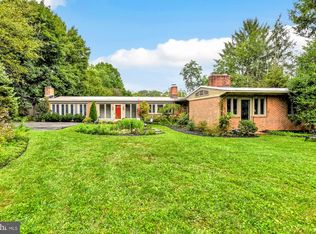 7901 Crossmoor Ln, Baltimore, MD 21204