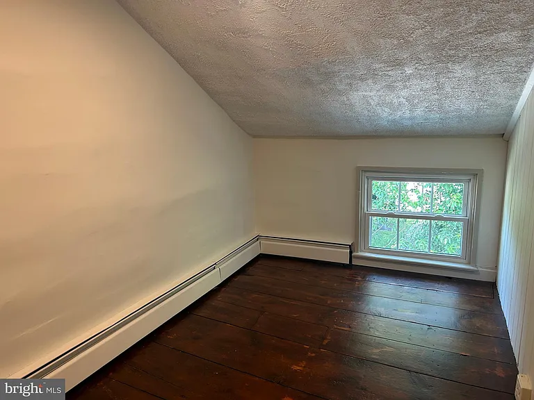 1327 W Strasburg Rd — Photo 28