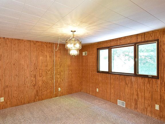 5th image of 902 ROCKY RIDGE DRIVE