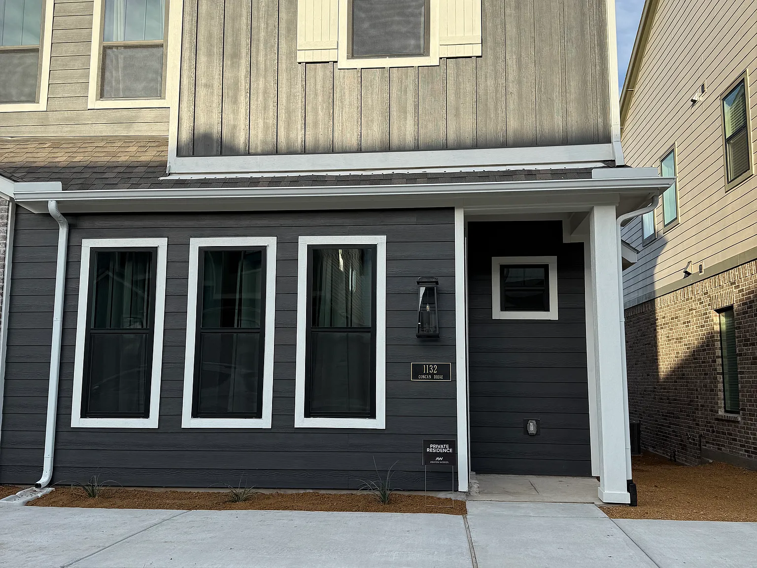 3 bed, 2.5 bath, 1478 sqft, $2,595 — Photo 3