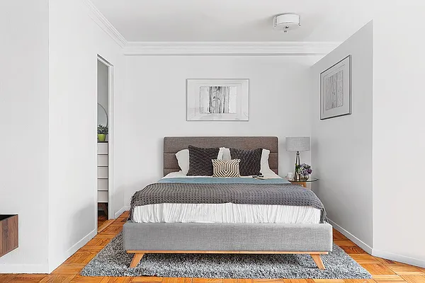 Sold by Compass | media 5