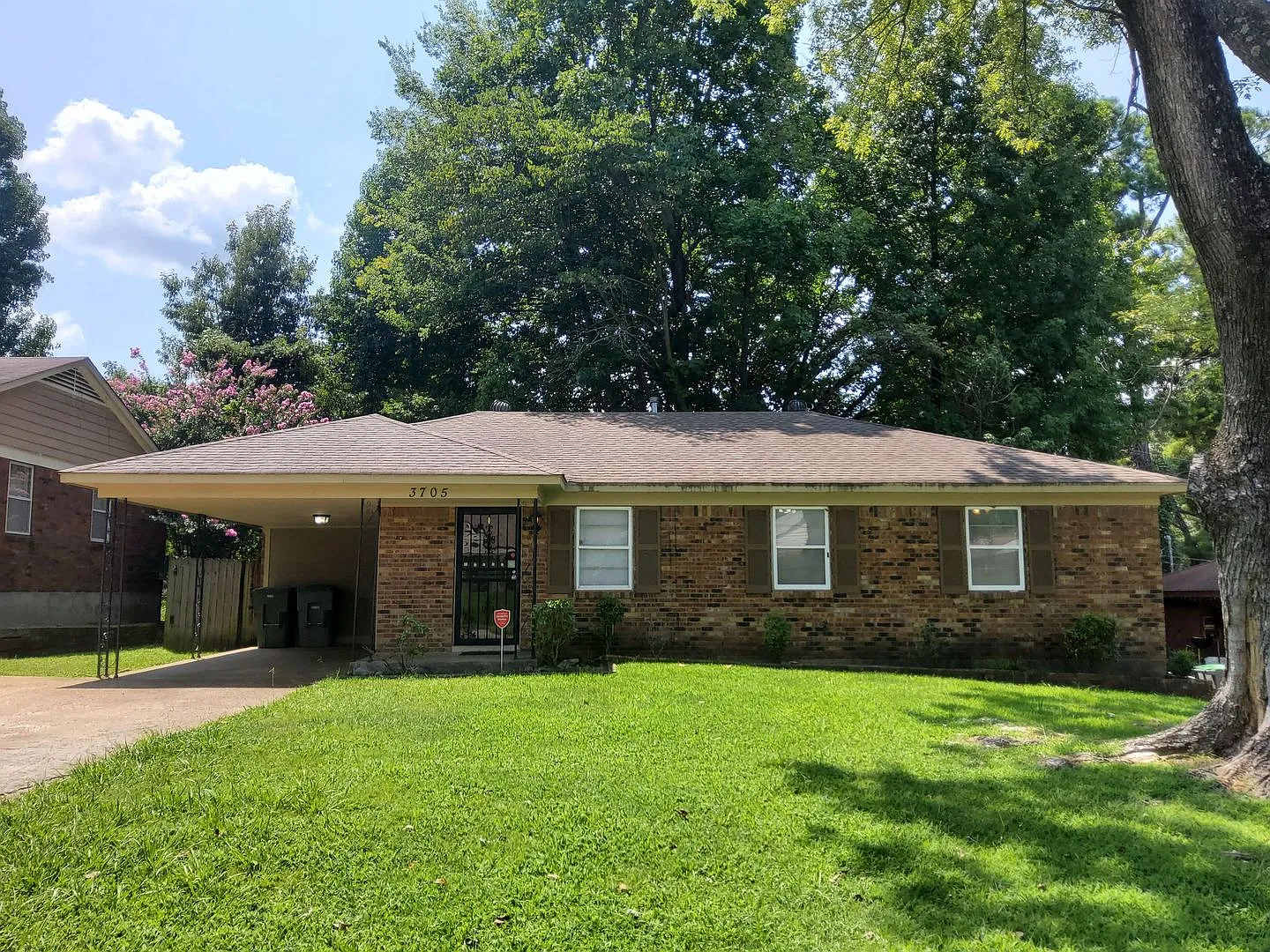 Welcome to 3705 Julia Street! — Photo 1